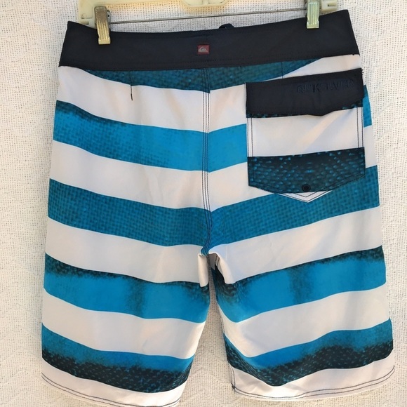 Quiksilver Cypher Series 4 Way Stretch Board Short - Picture 5 of 8